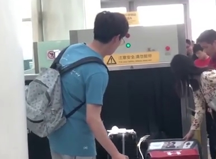 全民路透社 邢昭林行李箱瞩目！