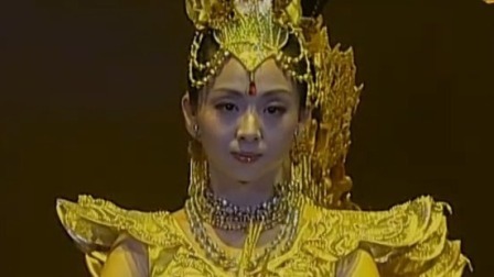 央视2005春晚 中国残疾人艺术团舞蹈《千手观音》，如梦似幻震撼人心