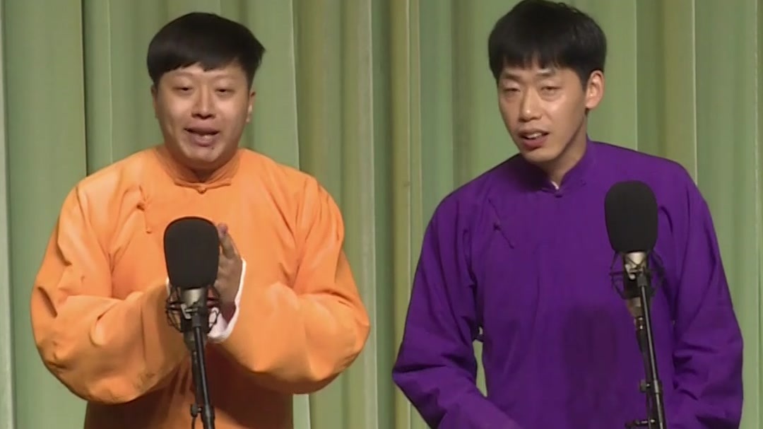 董建春李丁小品《百年文人武侠梦》 看小人书的悲与喜