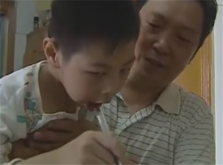 寻情记 公交弃婴 父母身在何处？