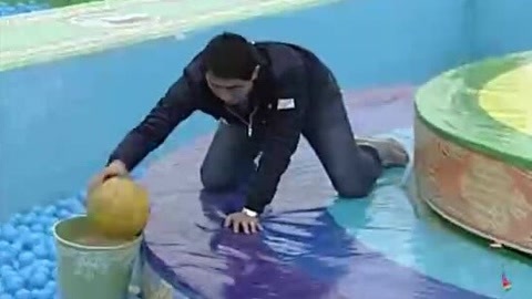 飞跃彩虹第二季 减肥教练慌忙找钥匙