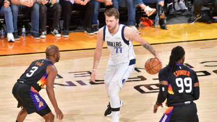 2021-2022赛季NBA集锦 布克28+7 艾顿20+9 东契奇28+11 太阳轻取独行侠
