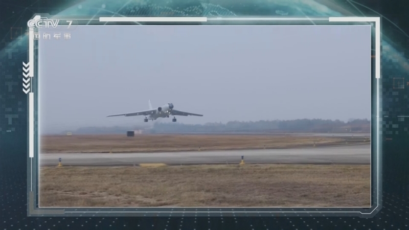 防务新观察 《防务新观察》 20251211 中俄两军组织实施第10次联合空中战略巡航 日方有意滋扰中方训练 证据确凿