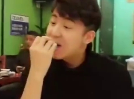 音乐集装箱 李殿尊 这个boy精致不？