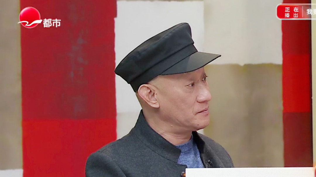 姐弟间为何互相提防还偷查底细？