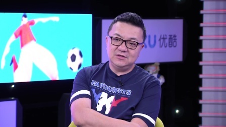【跨界聊球】乌龙+红牌！苏牙卡瓦尼双星闪耀 助球队3-0完胜俄罗斯取小组头名
