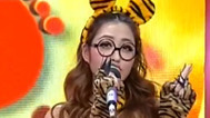 震撼一条龙 生肖美女和高中女生比可爱