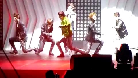 EXO MAMA SMTOWN Live in LA 饭拍版 12/05/20-EXO
