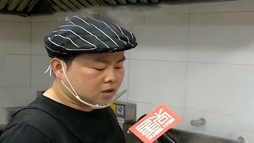 人气美食 麻辣锅攻占“大世界”大排长龙川渝味！