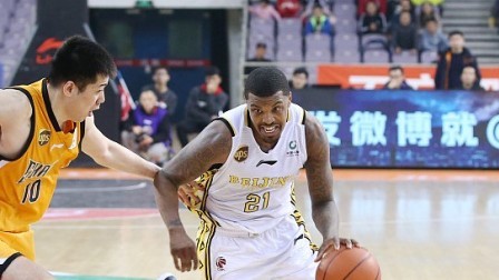 CBA 18/19赛季 北控VS山西第一节：雷多超神引领球队，北控首节28-21领先山西