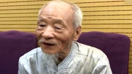 每日新闻报 安徽合肥 交警为伤者开道途中摔倒 强忍疼痛继续前行
