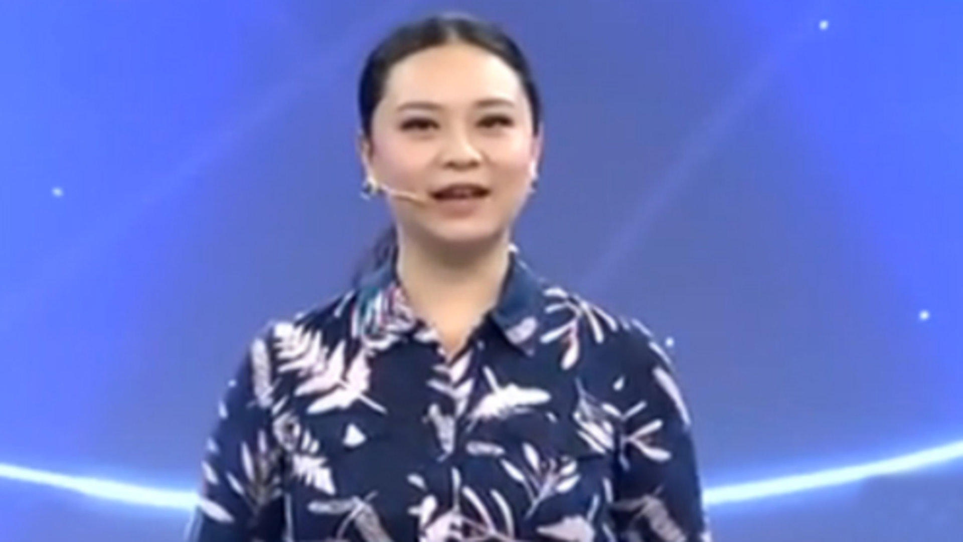 X诊所. 捂住耳朵防脑梗