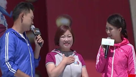 男生女生向前冲 西宁三姐妹着牛仔裤闯关遭批