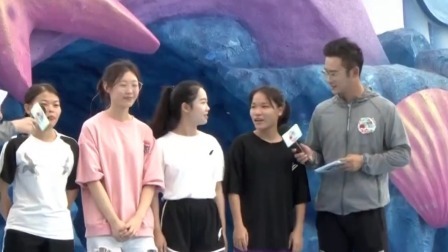 奶爸团组队来挑战，女选手迷迷糊糊闯关靠运气