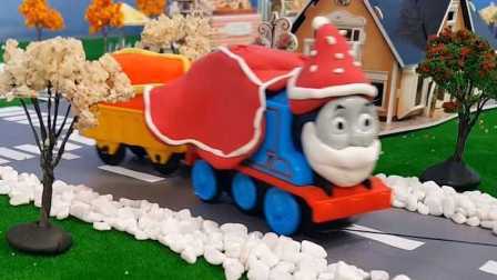 托马斯和他的朋友们 托马斯圣诞小火车送礼物 941