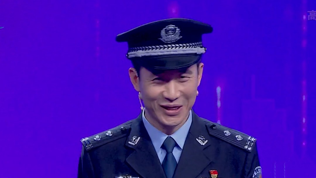 群英会 经侦背后的辛苦  与逃犯的争分夺秒