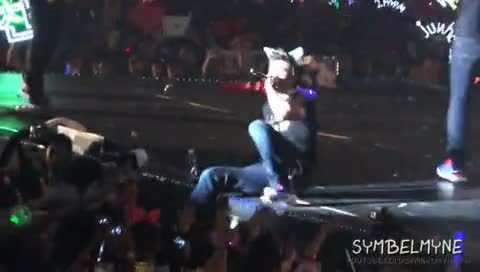 2PM Encore(Hands Up Asia Tour in Bangkok)饭拍版 12/02/28-2PM