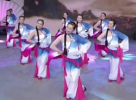 321动起来 广场舞《看山看水看中国》