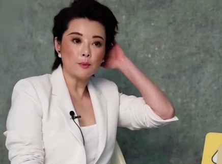 娱乐急先锋 耿直女王袁立