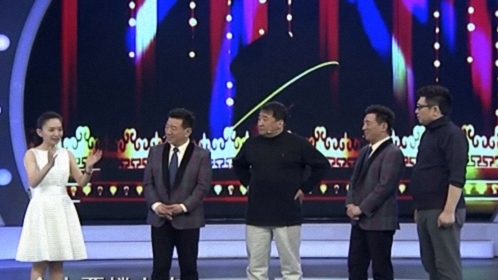你看谁来了 恩师姜昆到场“吓坏”兄弟二人