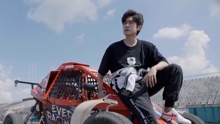 在安顺将速度揉进血脉，佩瑶秦奋享受飞驰人生