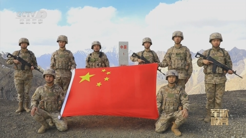 国防微视频-军歌嘹亮 《国防微视频-军歌嘹亮》 20231202 《月光下的妈妈》