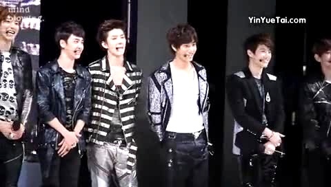EXO 油菜花公演 饭拍版 12/05/06-EXO-K
