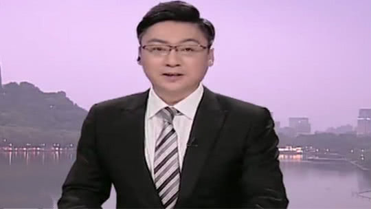 1818黄金眼 杭州余杭一窗帘场疑似雷击起火