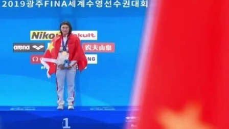 说天下 辛鑫夺中国首个世锦赛公开水域冠军