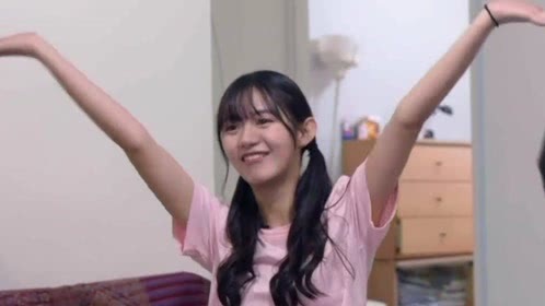 探望追求音乐梦的游子