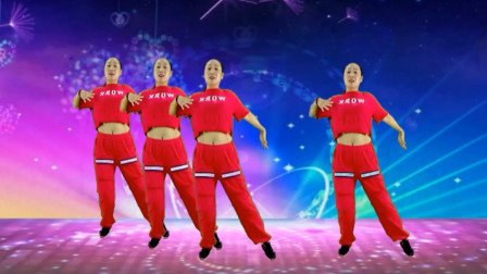 蓝莓思洁广场舞 狼性DJ《饿狼传说》劲爆爵士舞 跳的停步下来
