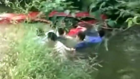 一家5口中秋自驾游时坠河 祖孙3人溺亡