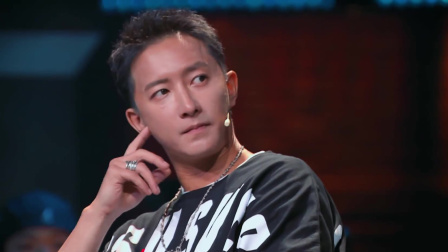 这！就是街舞 第一季 韩庚变千玺迷弟，台下为其狂打call！黄子韬探班秒变“谢晓飞”