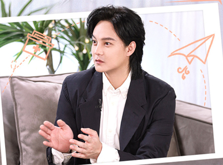 甜蜜的任务 尹正夸赞《法医季2》助力团