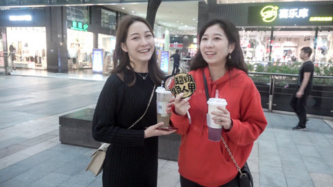 超级路人甲 为什么女生总是缺衣服