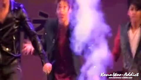 IU kiss&cry Neverland & 好欺负吗 军浦杜鹃花庆典开幕 Super Concert 主Kevin 饭拍版 12/05/04-U-Kiss (UKiss)
