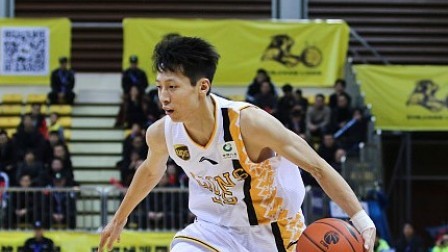 CBA 18/19赛季 广厦vs青岛第四节：赵岩昊化身关键先生杀死比赛！广厦力克青岛