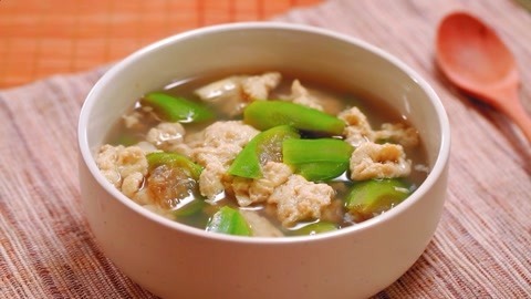 鲜甜鲜美的丝瓜鸡蛋汤！