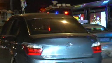 城市直通车 大连广电门前惨烈车祸一人殒命