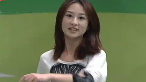 全民运动会 田径哥旗开得胜 甜美范女生引欢呼