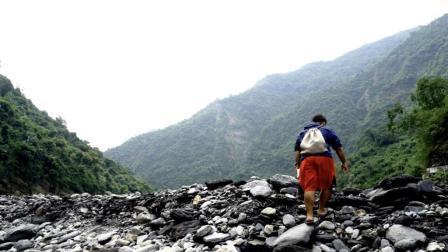 台湾男子放弃安逸都市生活返回部落 只为传承文化 超酷