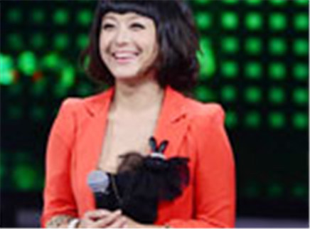 我们约会吧 坚强凤凰女惹火嘉宾强强PK