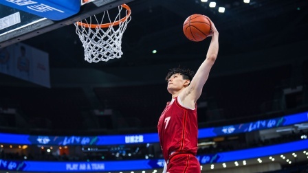 CBA-曾凡博33分生涯新高 北京力克山东