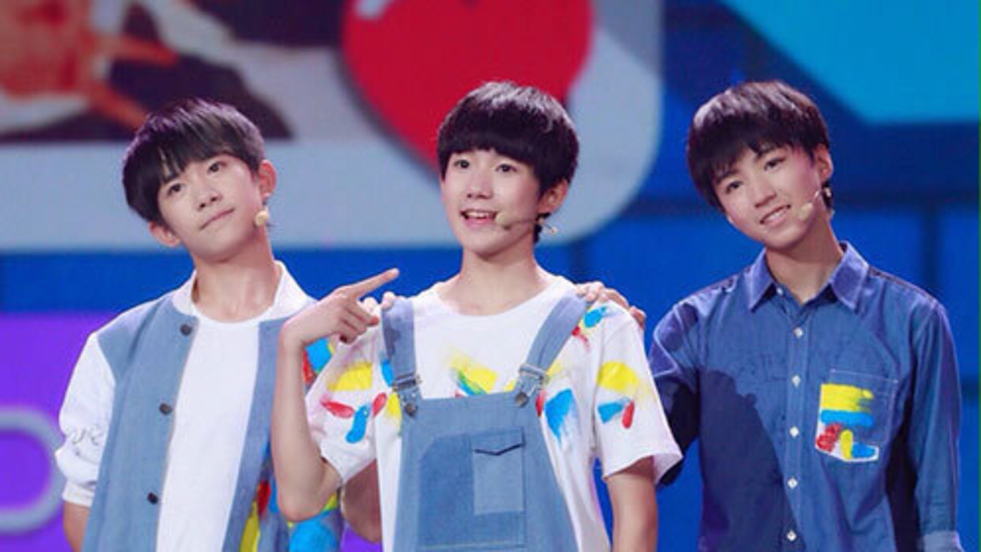 TFboys三小只陪你过中秋