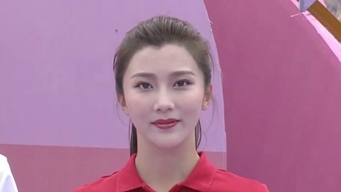 男生女生向前冲之好友落水姿势相似度99% 兵哥哥落水瞬间逃过一劫
