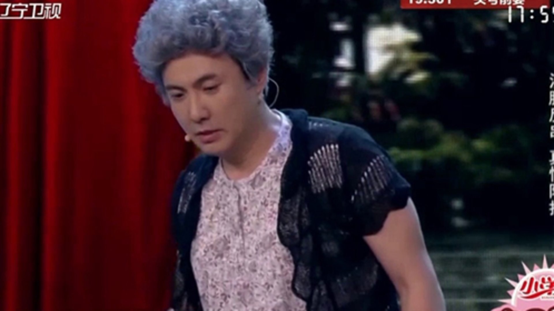 欢乐集结号 欢乐拍拍秀之坐公交