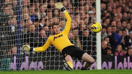 【红魔经典】德赫亚12-13赛季10佳扑救：力阻皇马狂攻，N扑单刀球