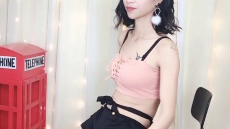 美女直播 第一季 挠脚心,激情热舞，粉丝激动的不要不要的 (27)