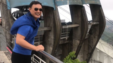 土豆娱乐快报 2018 1月 陈奕迅晒登高照笑容灿烂 遭网友吐槽 180130