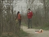 生财有道 [生财有道]留守不穷守 养鸡来赚钱（20120423）